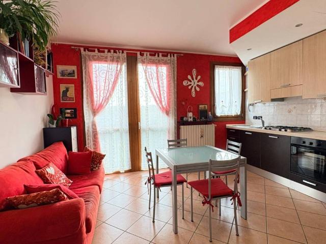 Appartamento in vendita a Ravello, Rescaldina