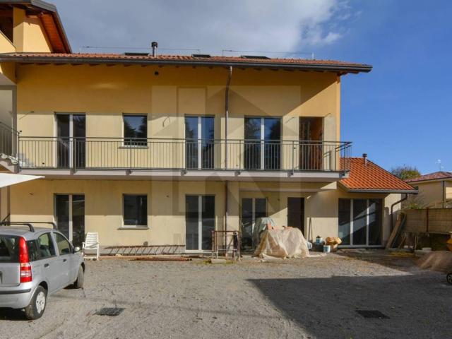 Appartamento in vendita a Rescaldina, Lombardia