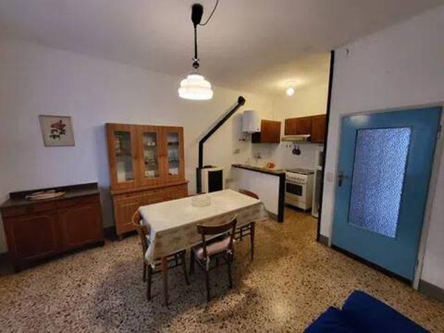 Appartamento in vendita a Rezzago, Lombardia