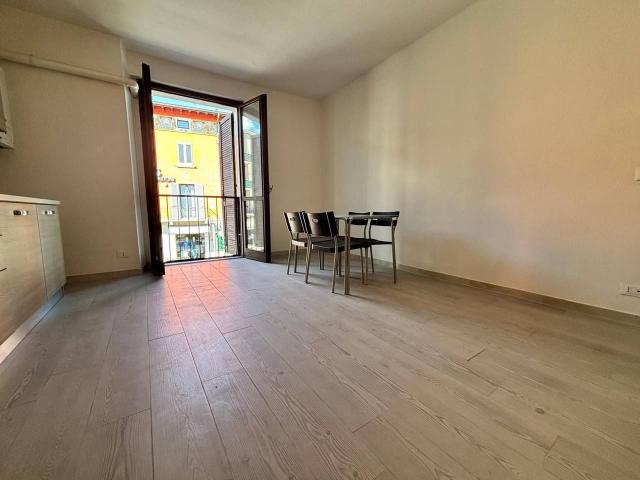 Appartamento in vendita a Rezzato, Lombardia