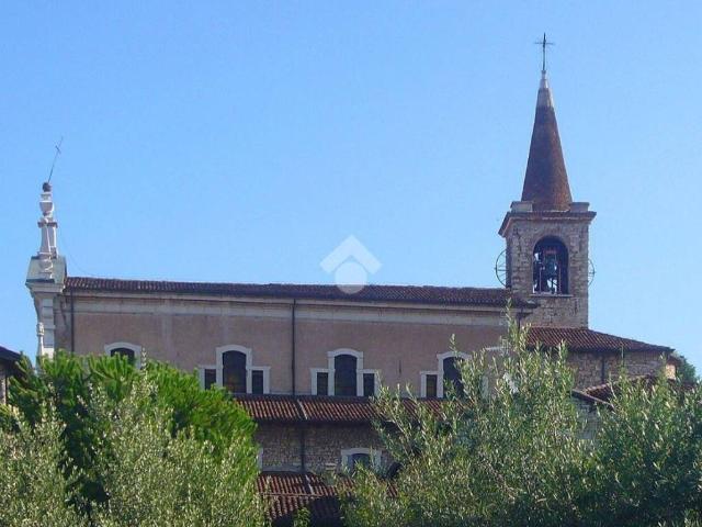 Appartamento in vendita a Rezzato, Lombardia