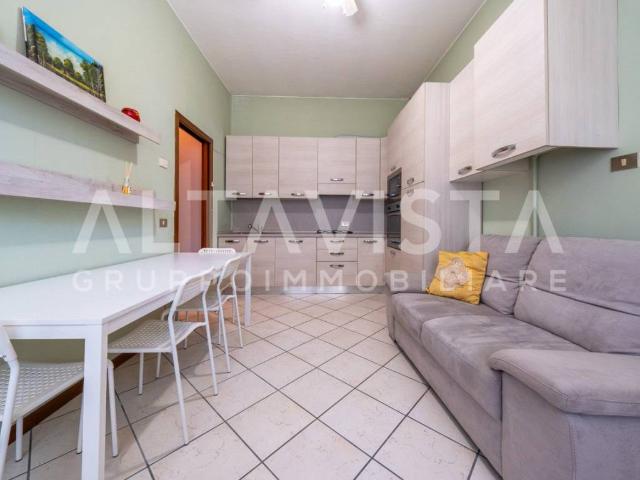 Appartamento in vendita a Rezzato, Lombardia