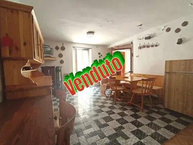 Appartamento in vendita a Rezzo, Liguria