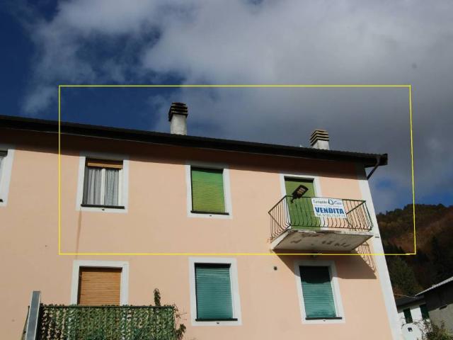 Appartamento in vendita a Rezzoaglio, Liguria