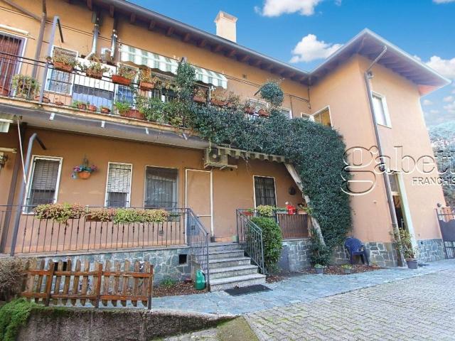 Appartamento in vendita a Lucernate, Rho