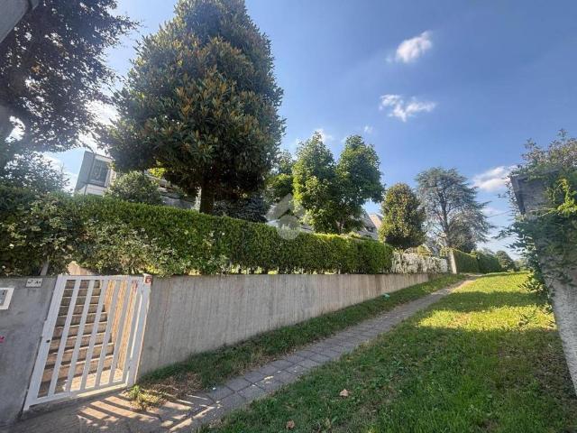 Appartamento in vendita a Cascina Mazzino, Rho