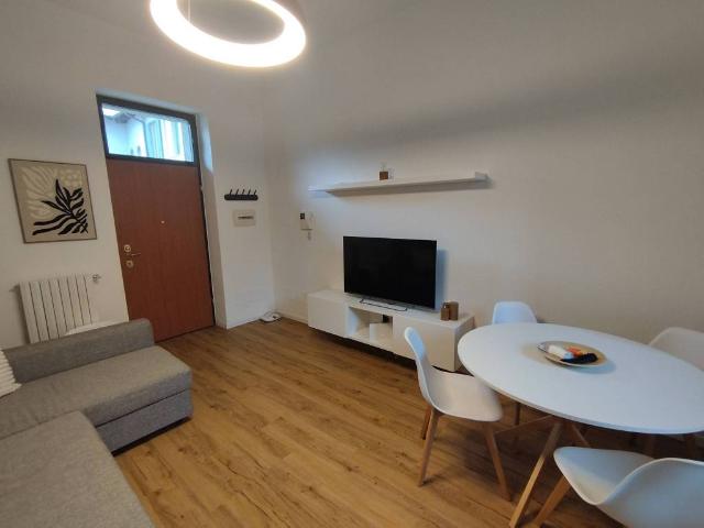Appartamento in vendita a Rho, Lombardia