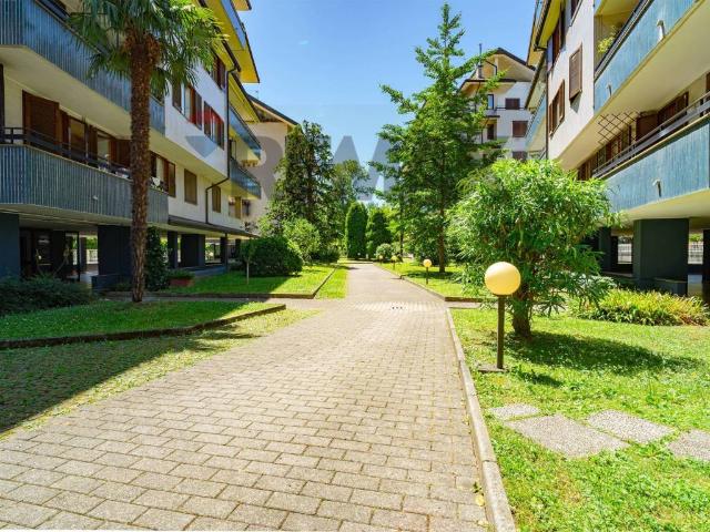 Appartamento in vendita a Lucernate, Rho
