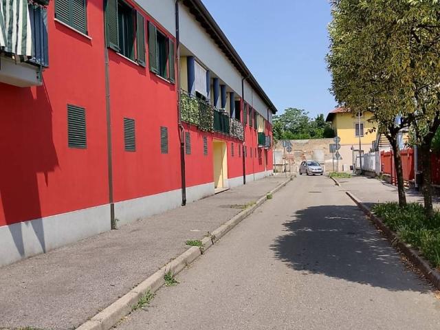 Appartamento in vendita a Lucernate, Rho