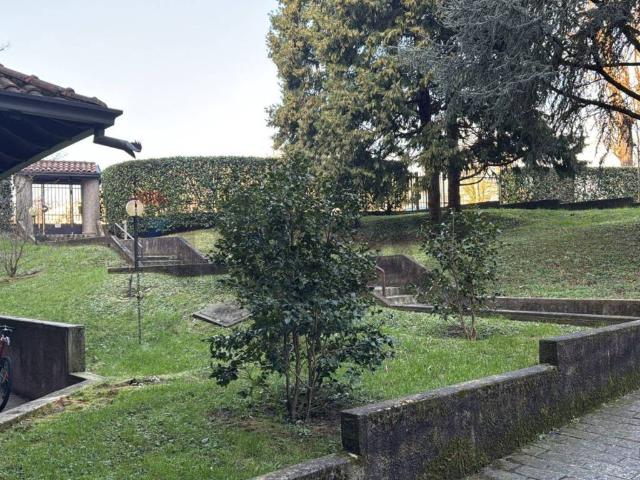 Appartamento in vendita a Lucernate, Rho