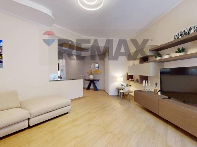 Appartamento in vendita a Rho, Lombardia