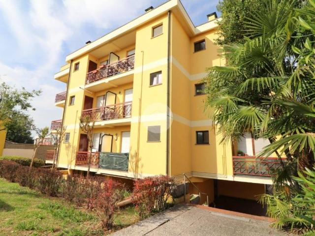 Appartamento in vendita a Rho, Lombardia