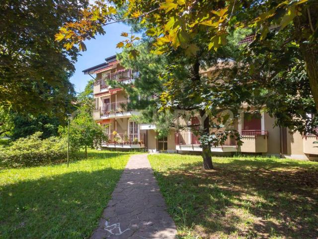 Appartamento in vendita a Lucernate, Rho
