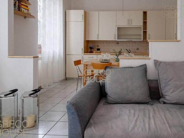 Appartamento in vendita a Rho, Lombardia