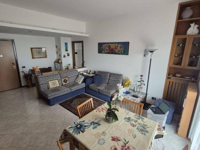 Appartamento in vendita a San Martino, Rho