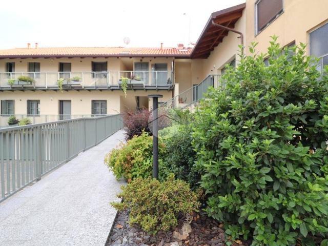 Appartamento in vendita a Lucernate, Rho