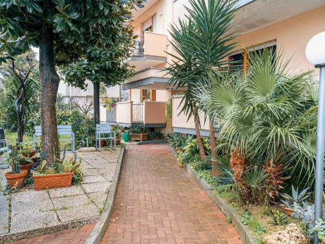 Appartamento in vendita a Riccione, Reggio Emilia