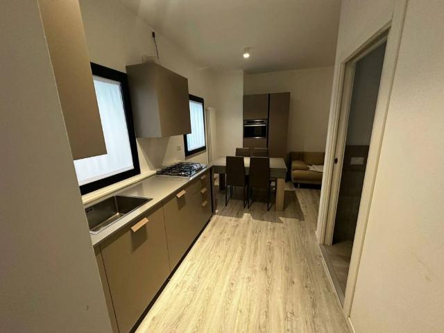 Appartamento in vendita a Riccione, Reggio Emilia