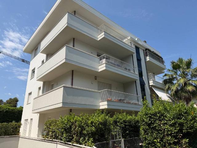 Appartamento in vendita a Riccione, Reggio Emilia