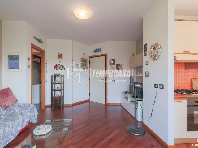 Appartamento in vendita a Riccione, Reggio Emilia