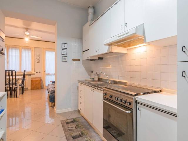Appartamento in vendita a Riccione, Reggio Emilia