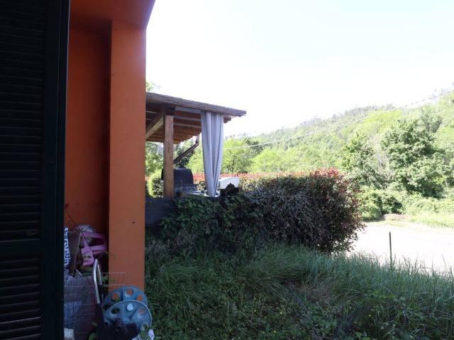 Appartamento in vendita a Riccò Del Golfo, Liguria
