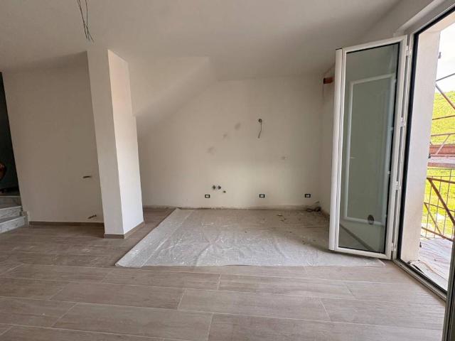 Appartamento in vendita a San Benedetto, Riccò Del Golfo