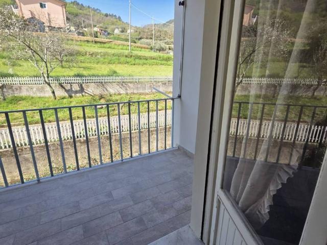 Appartamento in vendita a Tramonti, Riccò del Golfo di Spezia