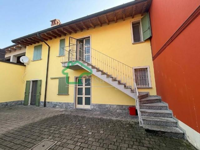 Appartamento in vendita a Ricengo, Lombardia
