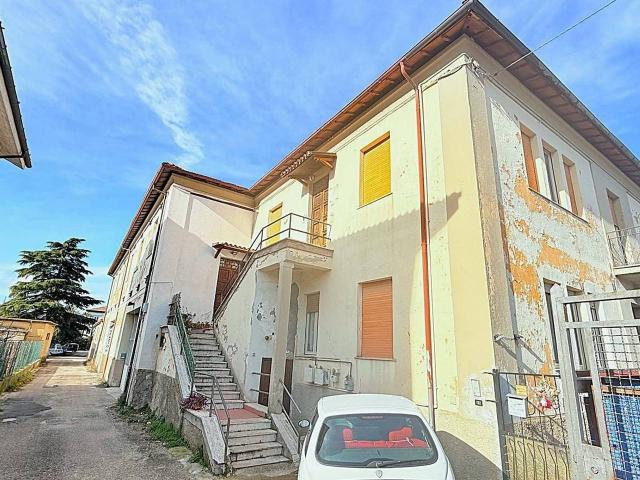 Appartamento in vendita a Micioccoli, Rieti