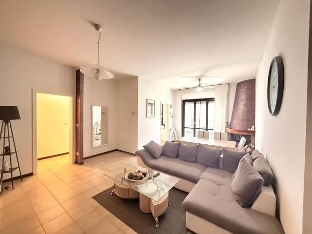 Appartamento in vendita a Piazza Tevere, Rieti
