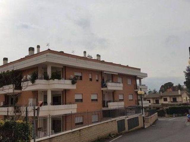 Appartamento in vendita a Roma Capitale, Lazio