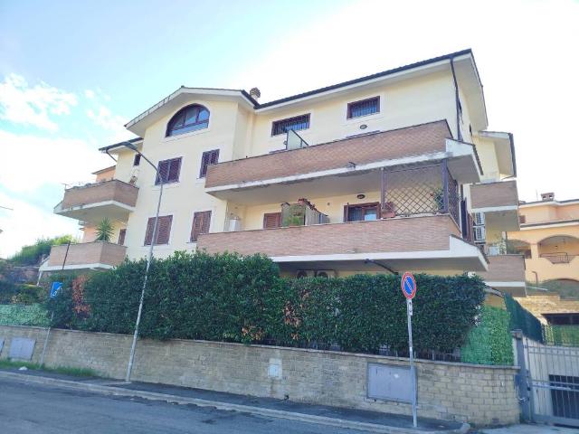 Appartamento in vendita a Rignano Flaminio, Roma Capitale