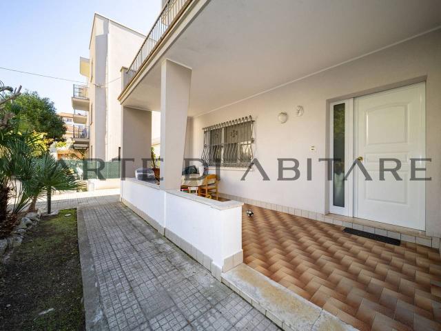 Appartamento in vendita a Rimini, Reggio Emilia