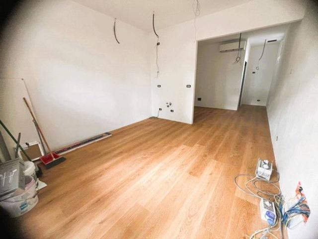 Appartamento in vendita a Rimini, Reggio Emilia