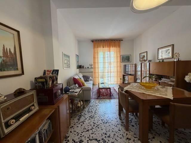 Appartamento in vendita a Rimini, Reggio Emilia