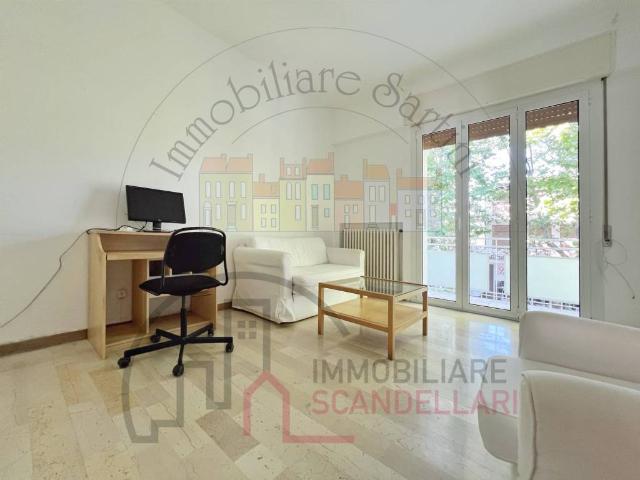 Appartamento in vendita a Rimini, Reggio Emilia