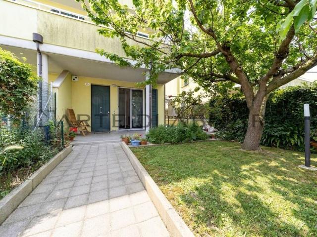 Appartamento in vendita a Rimini, Reggio Emilia