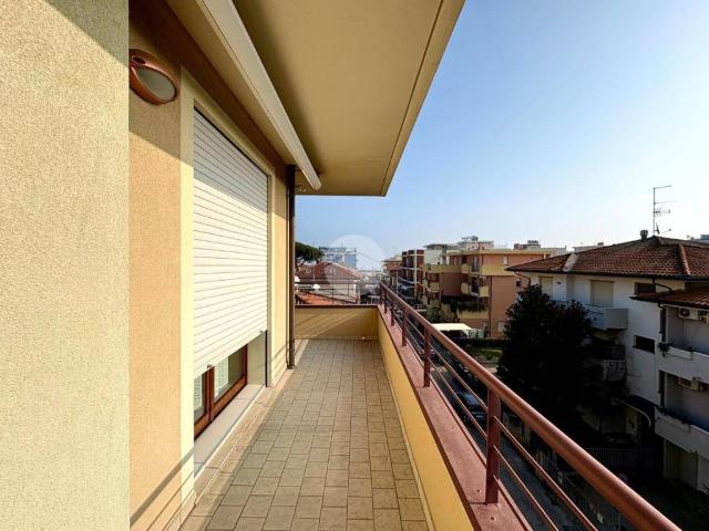 Appartamento in vendita a Rimini, Reggio Emilia