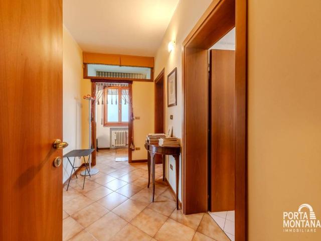 Appartamento in vendita a Rimini, Reggio Emilia