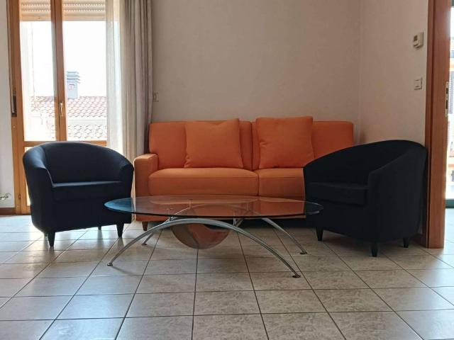 Appartamento in vendita a Rimini, Reggio Emilia