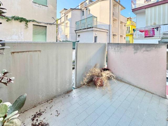 Appartamento in vendita a Rimini, Reggio Emilia