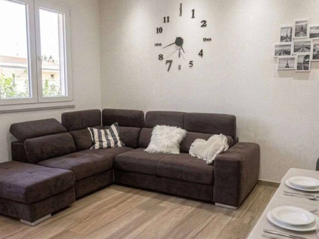 Appartamento in vendita a Rimini, Reggio Emilia