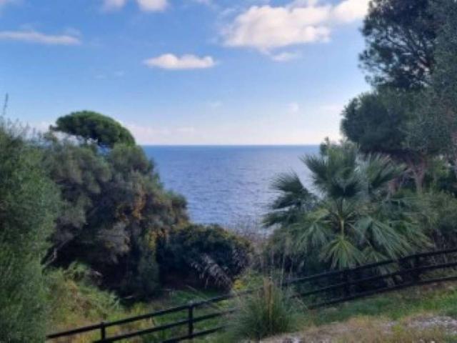 Appartamento in vendita a Rio, Toscana