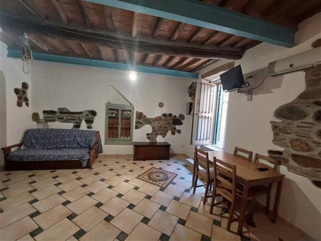 Appartamento in vendita a Rio, Toscana