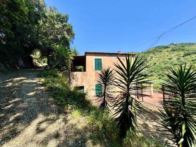 Appartamento in vendita a Rio, Toscana