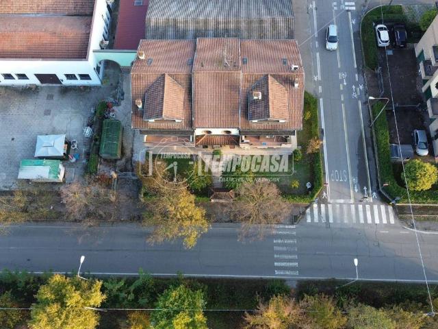 Villa Indipendente in vendita a Pianura Reggiana, Re