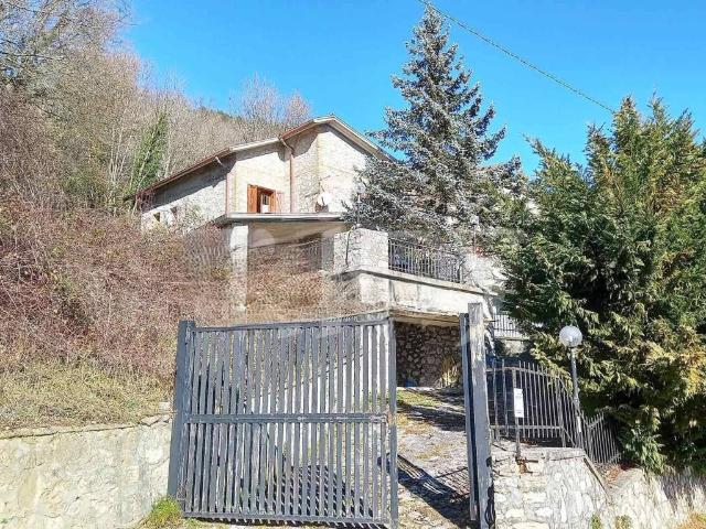 Appartamento in vendita a Rionero Sannitico, Molise