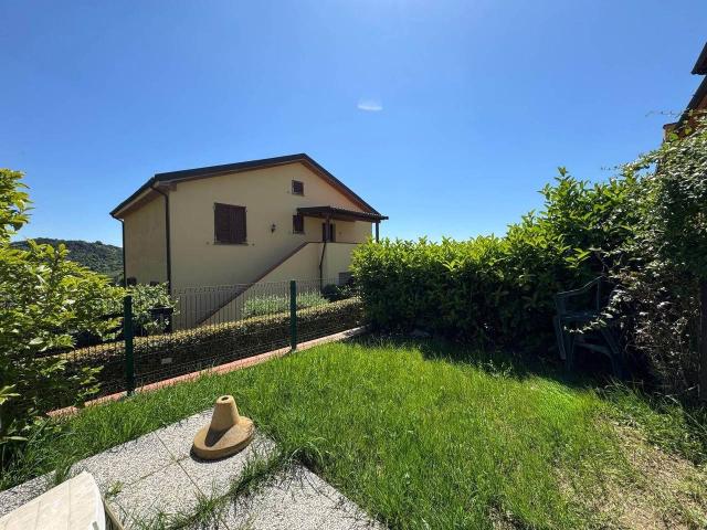 Appartamento in vendita a Riparbella, Toscana