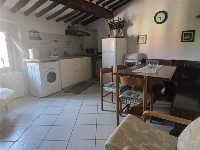 Appartamento in vendita a Riparbella, Toscana